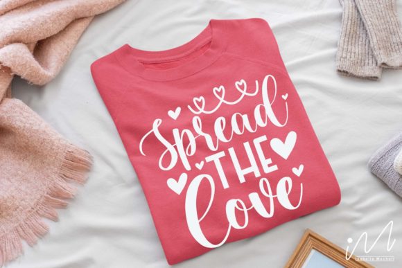Spread the Love SVG: Graphics & Crafts Asset Review